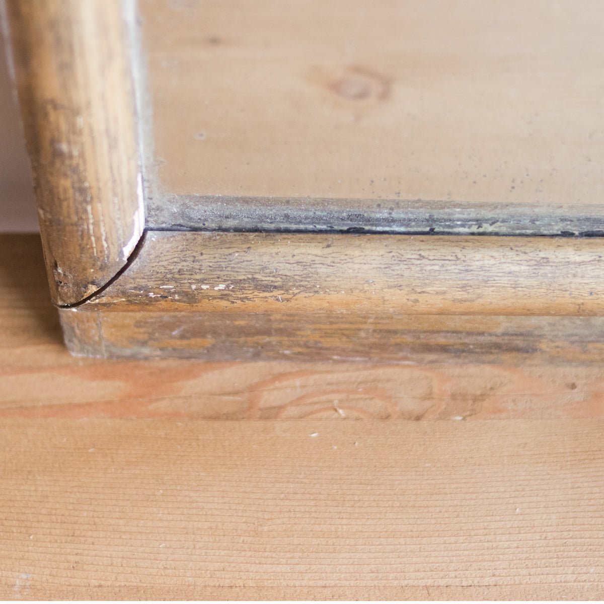 18th Century Gilded Mirror | 48 x 28