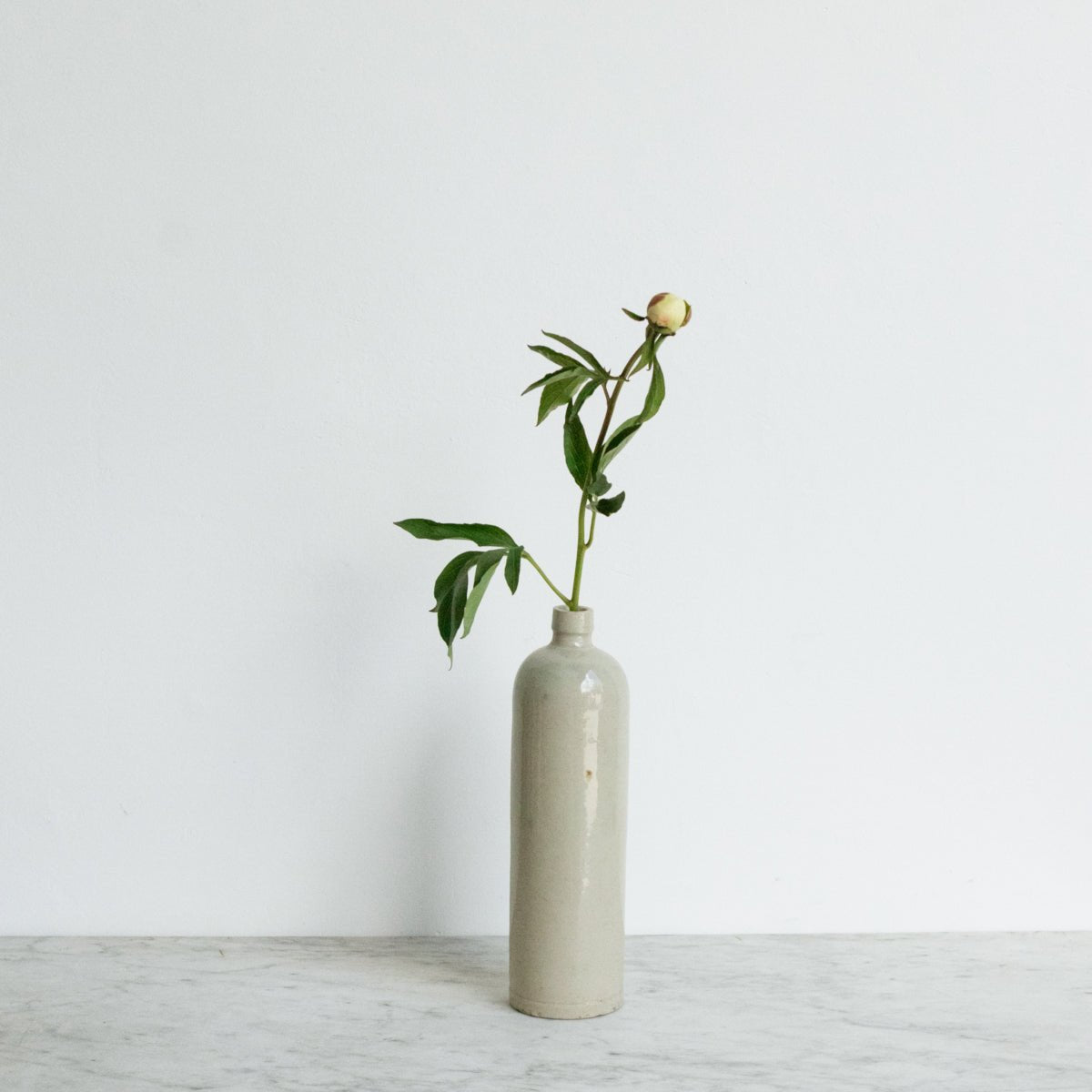 Chic Stoneware Bottle