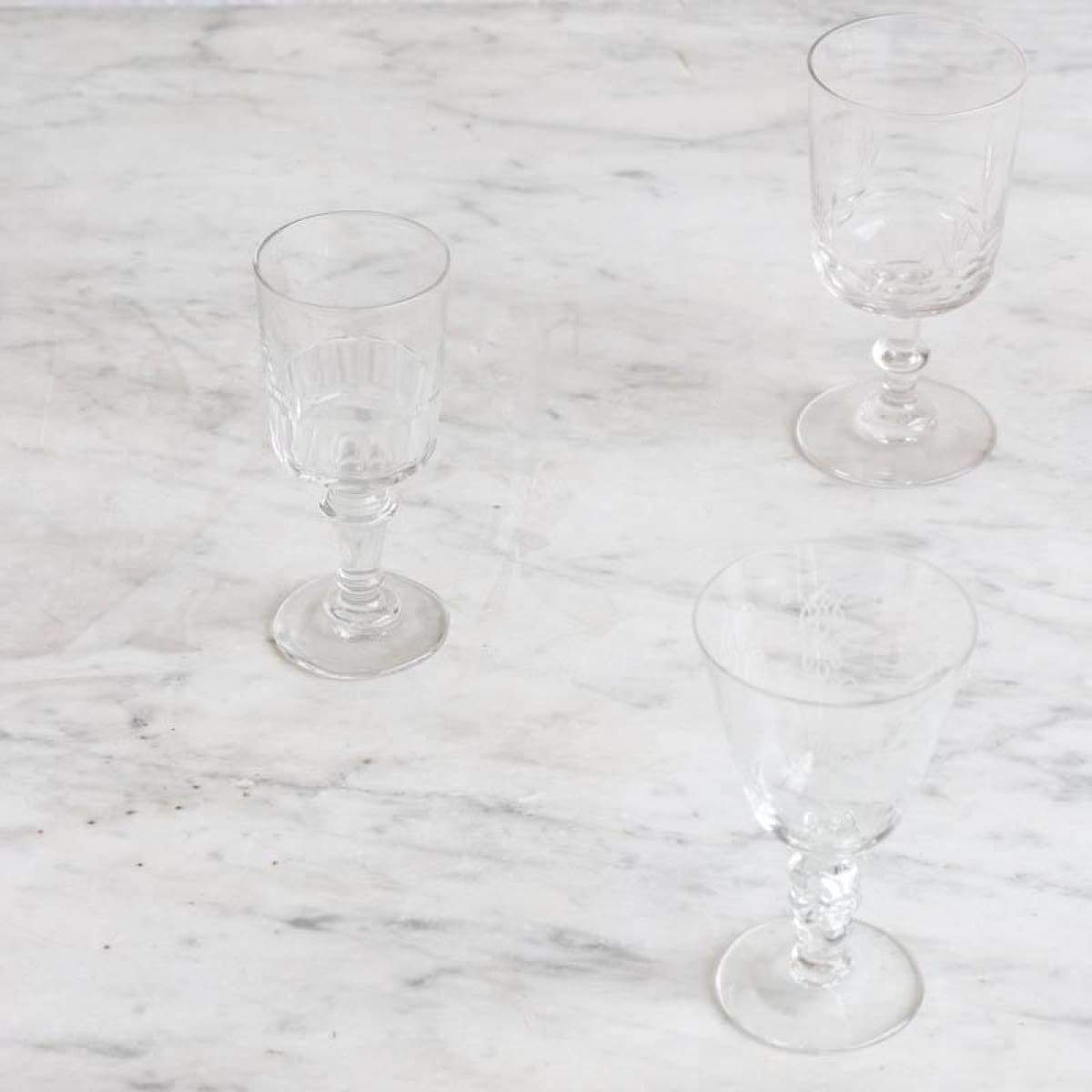 Pair of Glamorous Vintage Apero Glasses