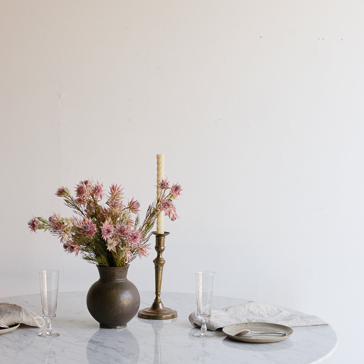 Signed 1974 Knoll Tulip Table