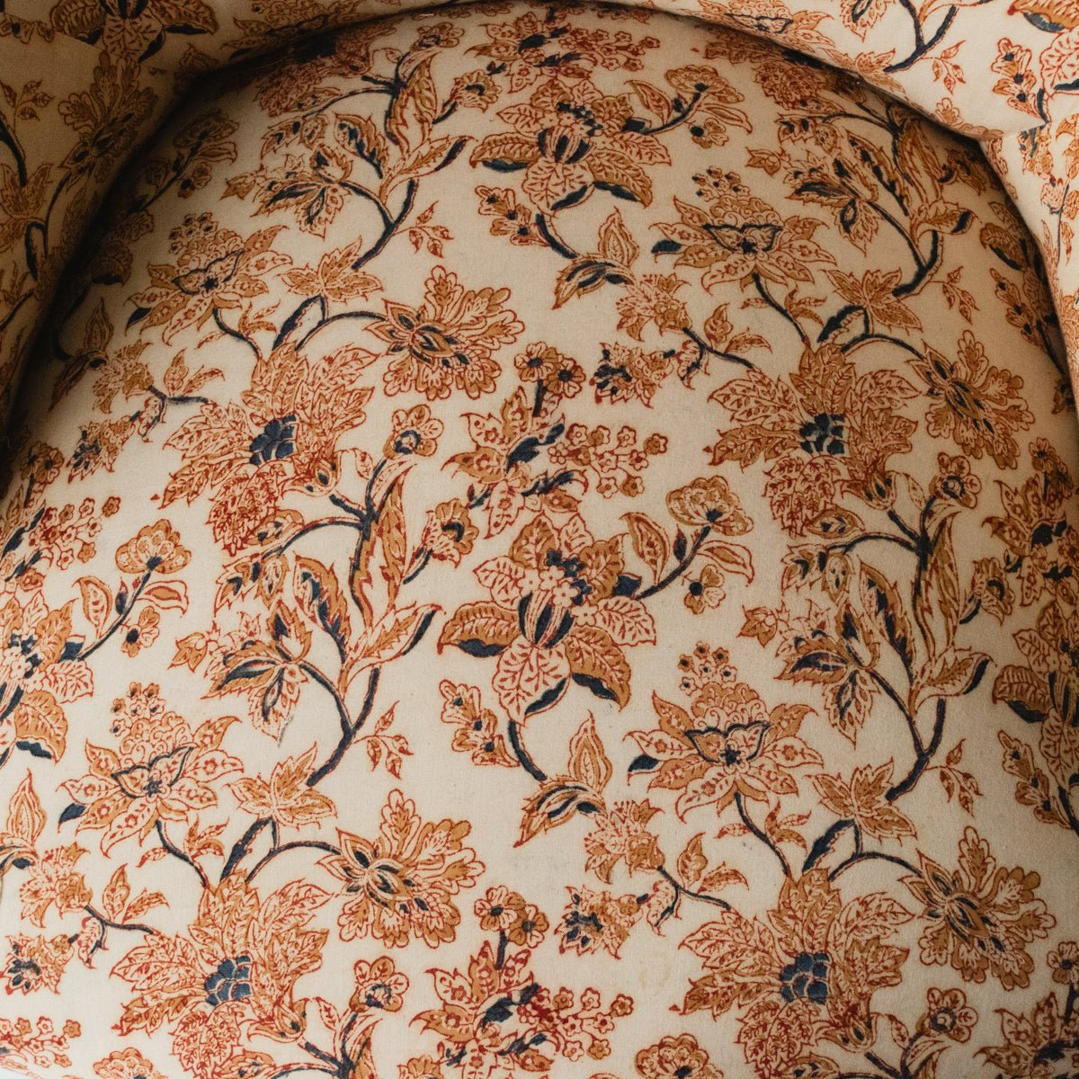 Vintage Crapaud Chair | Hema